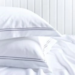 New Products 21 Luxury Corded Egyptian Cotton 300 Thread Count Oxford Pillowcase - Pair