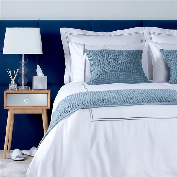 Luxury Corded Egyptian Cotton 300 Thread Count Duvet Cover - White 2 Luxury Corded Egyptian Cotton 300 Thread Count Duvet Cover - White - Image 2