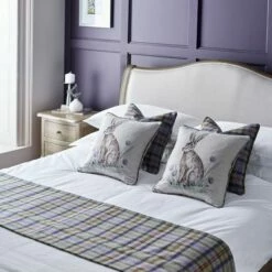 Catriona Runner 6 Catriona Runner -bedding shop 2111 422 5 Zoom