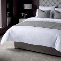 Luxury Organic Cotton 400 Thread Count Duvet Cover - White 12 Luxury Organic Cotton 400 Thread Count Duvet Cover - White -bedding shop 2220 6 Zoom