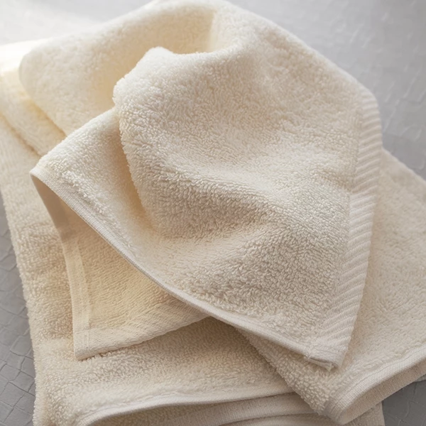 Classic Cotton Face Cloth 500gsm - Pack Of 5 4 Classic Cotton Face Cloth 500gsm - Pack Of 5 - Image 4